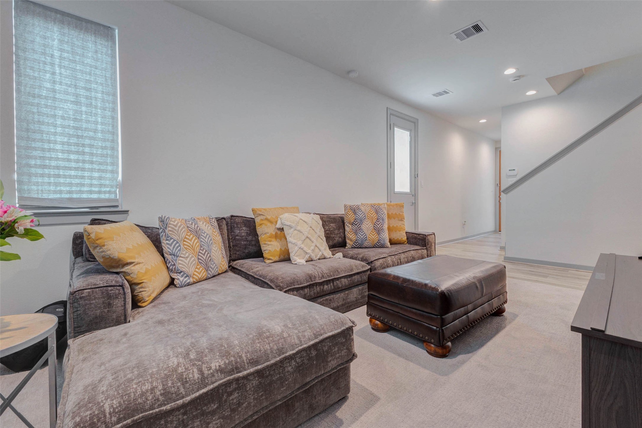 4502 Buck Street Houston, TX 77020 - Photo 5 of 27 You'll enjoy every game night here!
