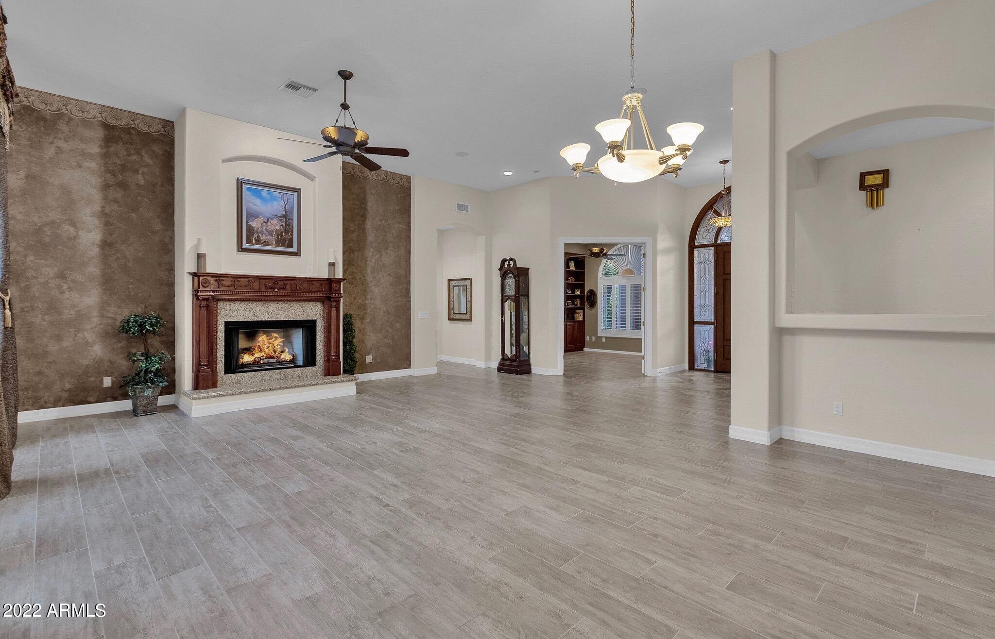 7429 South Rita Lane Tempe, AZ 85283 - Photo 19 of 80 Staggering Gas Fireplace