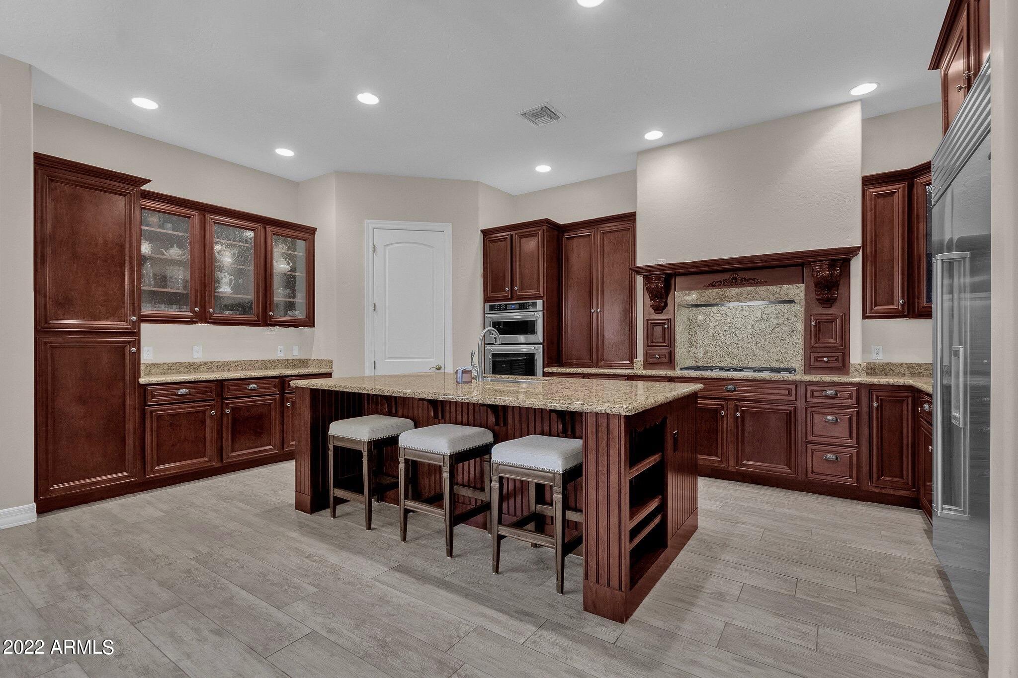 7429 South Rita Lane Tempe, AZ 85283 - Photo 22 of 80 Chefs Gourmet Kitchen