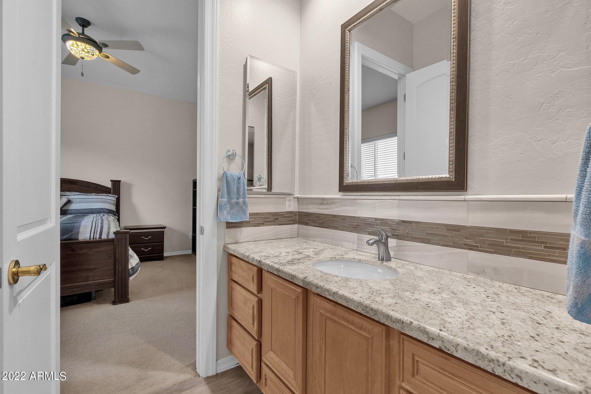7429 South Rita Lane Tempe, AZ 85283 - Photo 41 of 80 Jack & Jill Bath