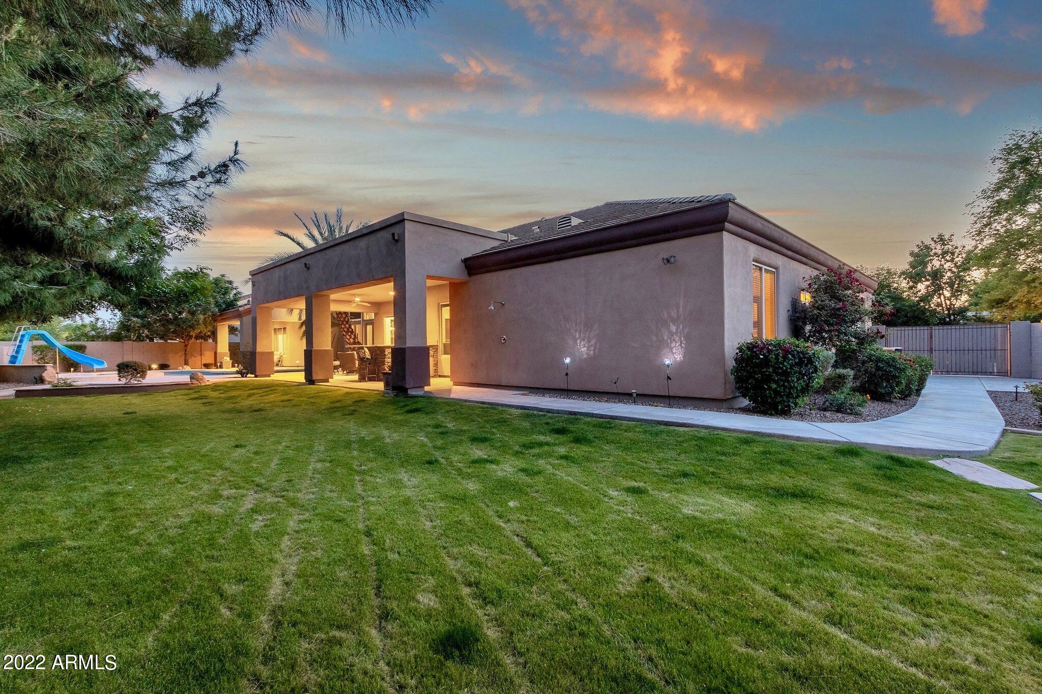 7429 South Rita Lane Tempe, AZ 85283 - Photo 68 of 80 Sprawling Yard Space
