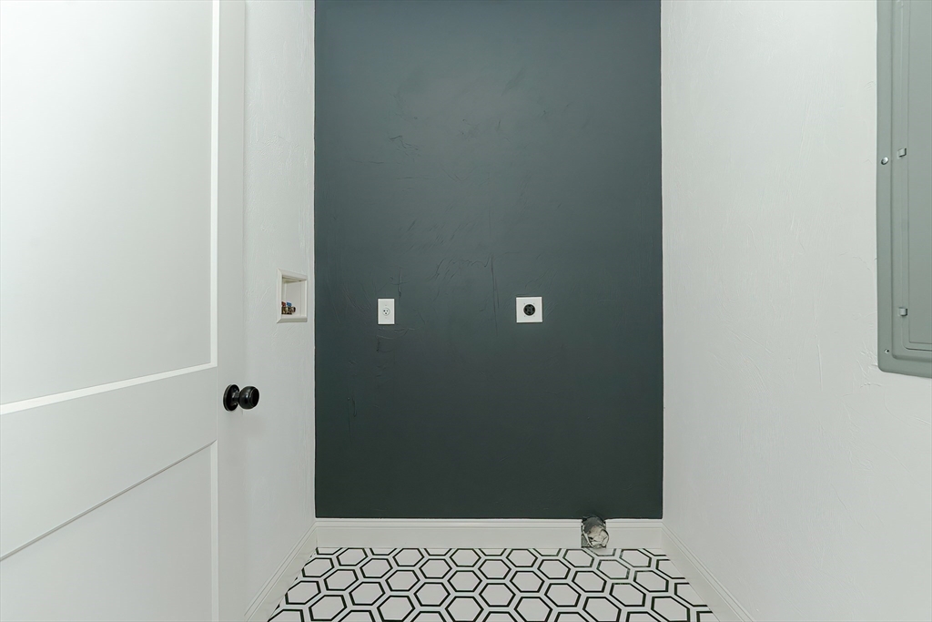 83 Medway Road Milford, MA 01757 - Photo 13 of 30 Gallery Image 13