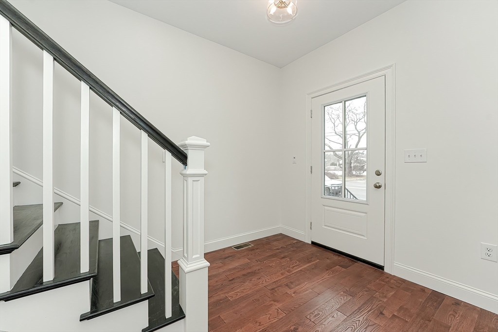 83 Medway Road Milford, MA 01757 - Photo 4 of 30 Gallery Image 4