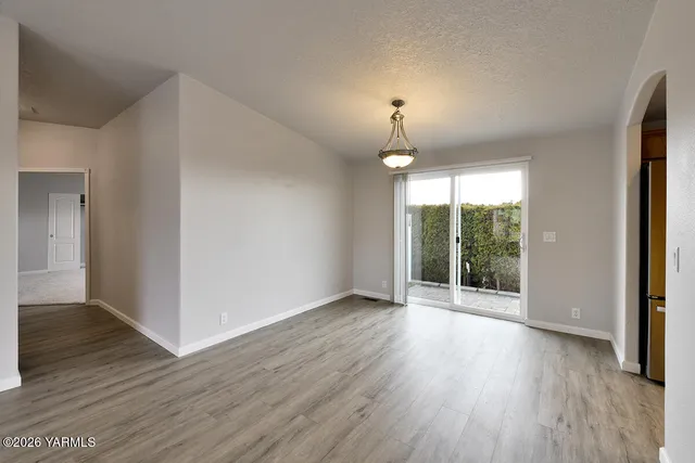 $304,900 | 200 Bridle Way, Unit 224, Yakima, WA 98901