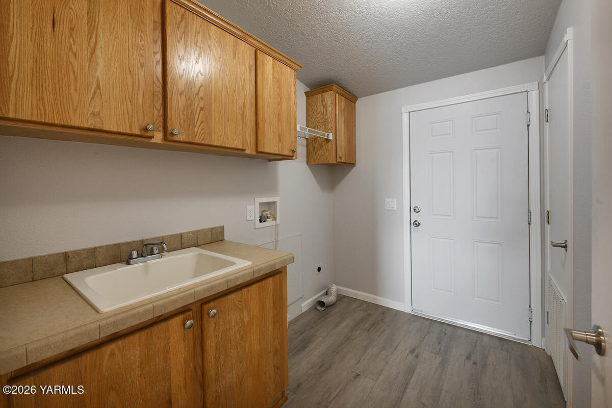 200 Bridle Way, Unit 224 Yakima, WA 98901 - Photo 11 of 15 DSC_4018