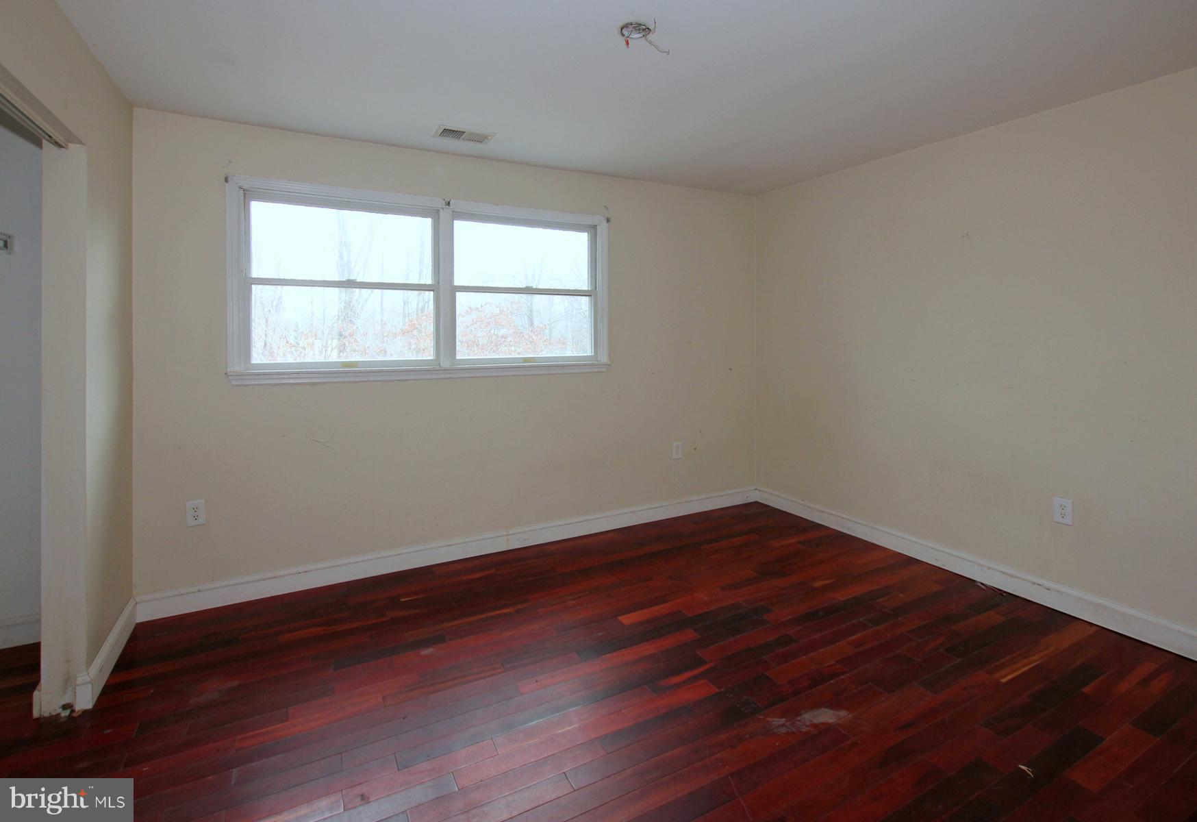 2534 Davidsonville Road Gambrills, MD 21054 - Photo 17 of 30 Bedroom