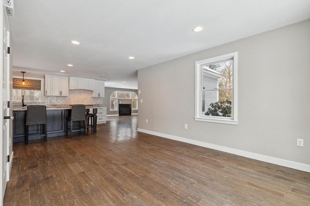 22 Cedar Lane Georgetown, MA 01833 - Photo 13 of 41 Gallery Image 13