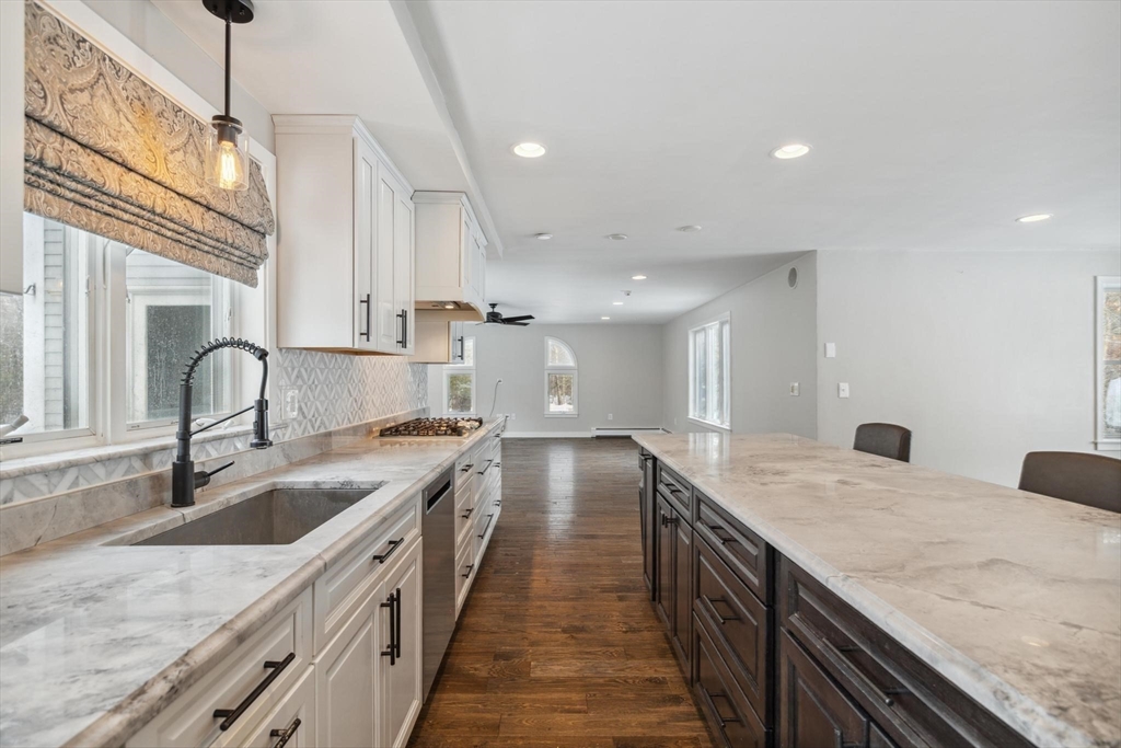 22 Cedar Lane Georgetown, MA 01833 - Photo 18 of 41 Gallery Image 18
