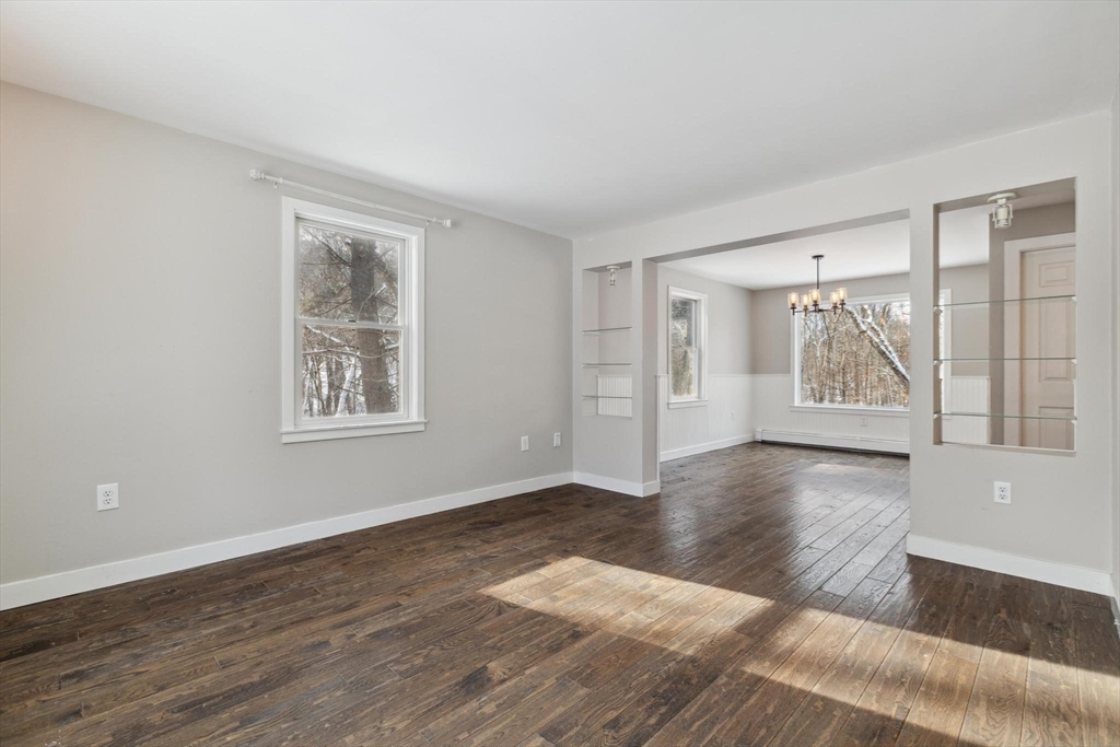 22 Cedar Lane Georgetown, MA 01833 - Photo 9 of 41 Gallery Image 9