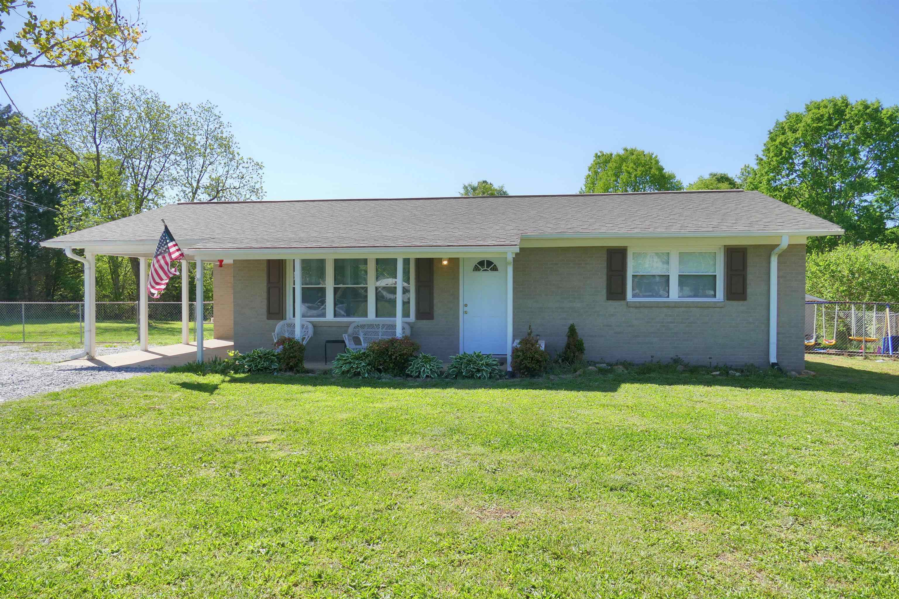 213 Thompson Road Chesnee, SC 29323 - Photo 1 of 27