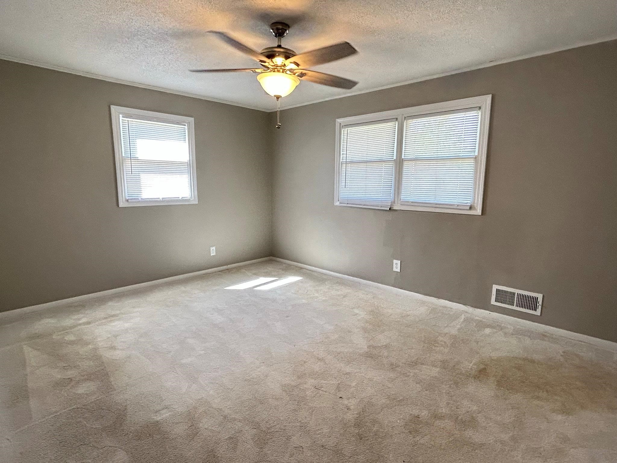 213 Thompson Road Chesnee, SC 29323 - Photo 12 of 27