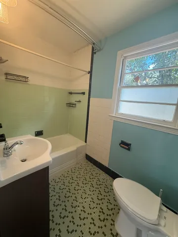 $1,500 | 1811 Tyndall Drive, Tallahassee, FL 32304