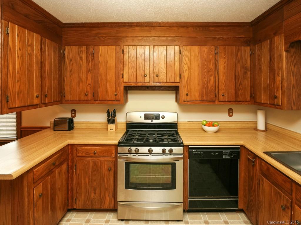 3086 Point Clear Drive Tega Cay, SC 29708 - Photo 10 of 23