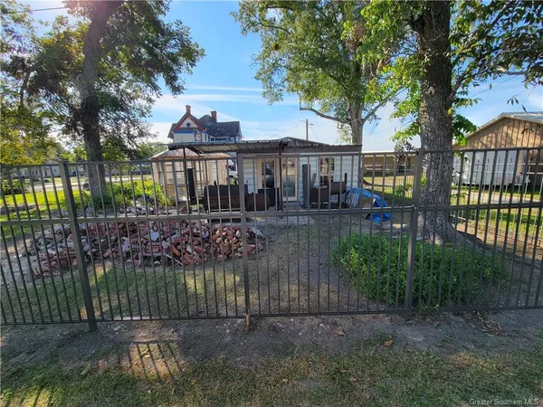 $320,000 | 1335 Horridge Street, Vinton, LA 70668