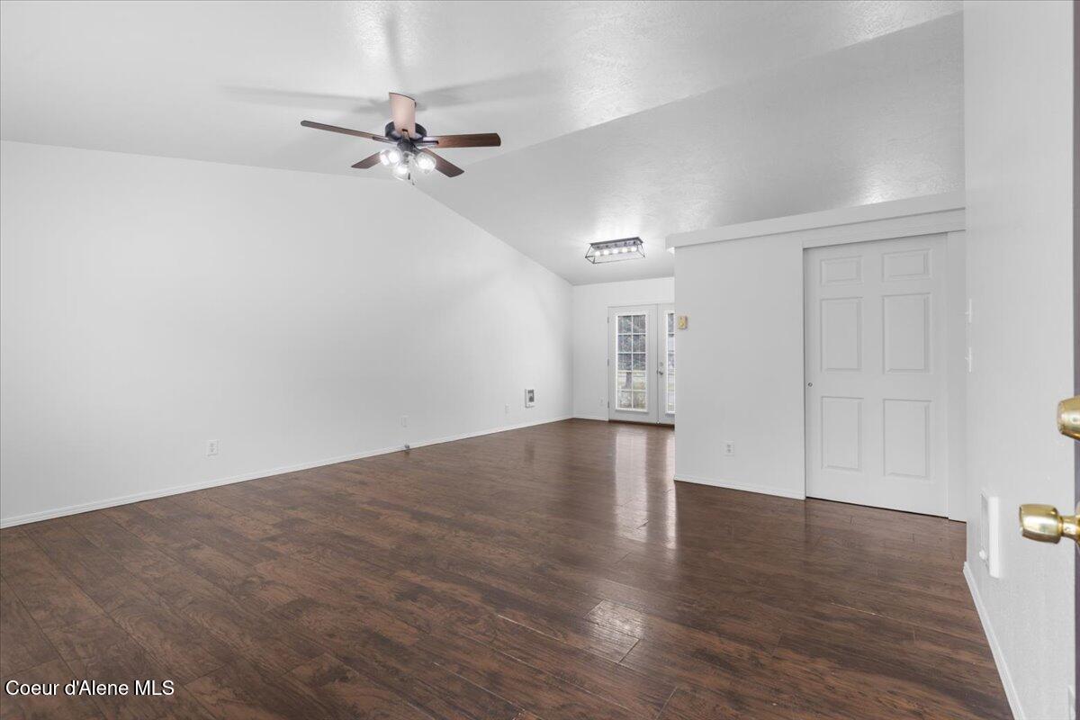 6648 Legacy Drive Rathdrum, ID 83858 - Photo 2 of 21 Living Room