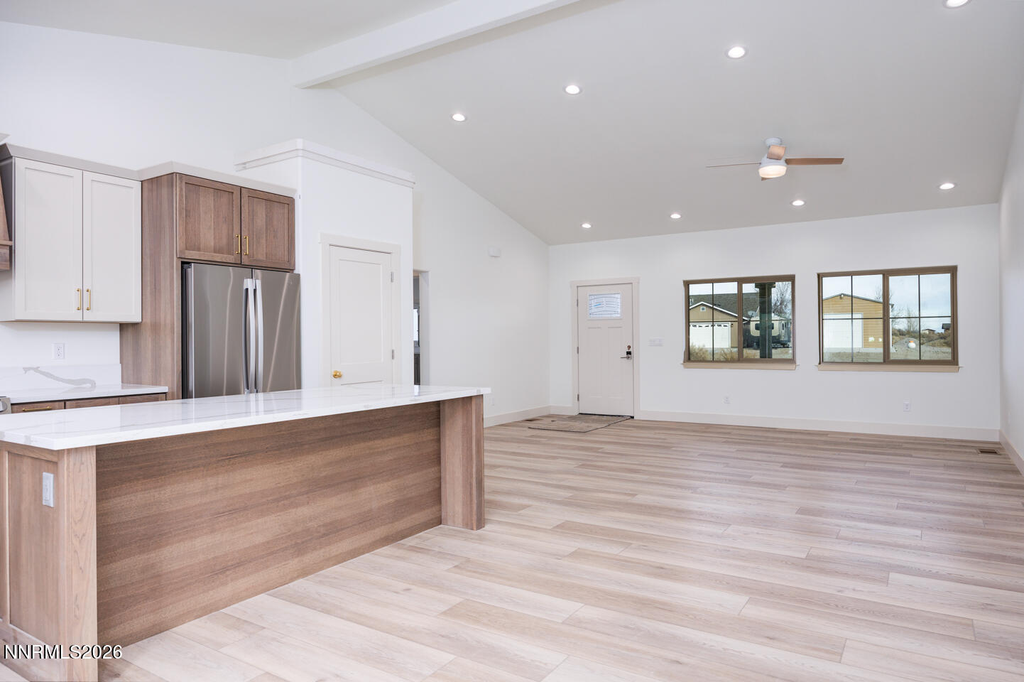 1150 Jungle Drive Fallon, NV 89406 - Photo 3 of 30 a view of kitchen with stainless steel appliances granite countertop a refrigerator and a sink