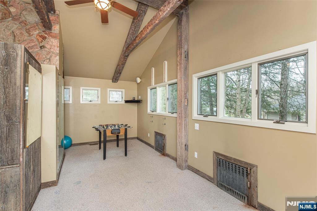 10 Cleveland Road Caldwell, NJ 07006 - Photo 19 of 35