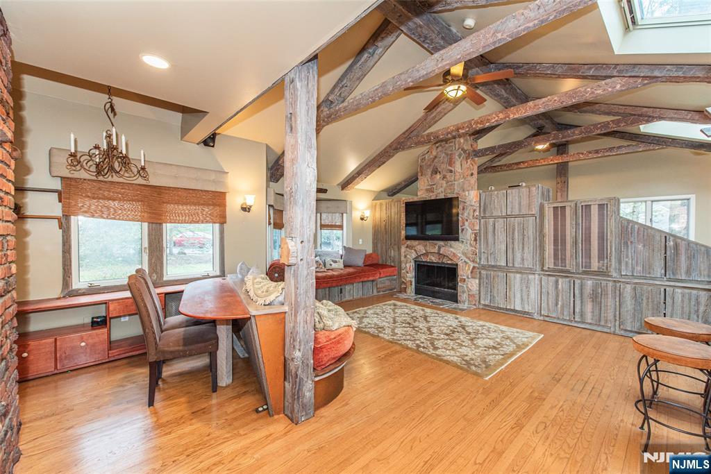 10 Cleveland Road Caldwell, NJ 07006 - Photo 9 of 35