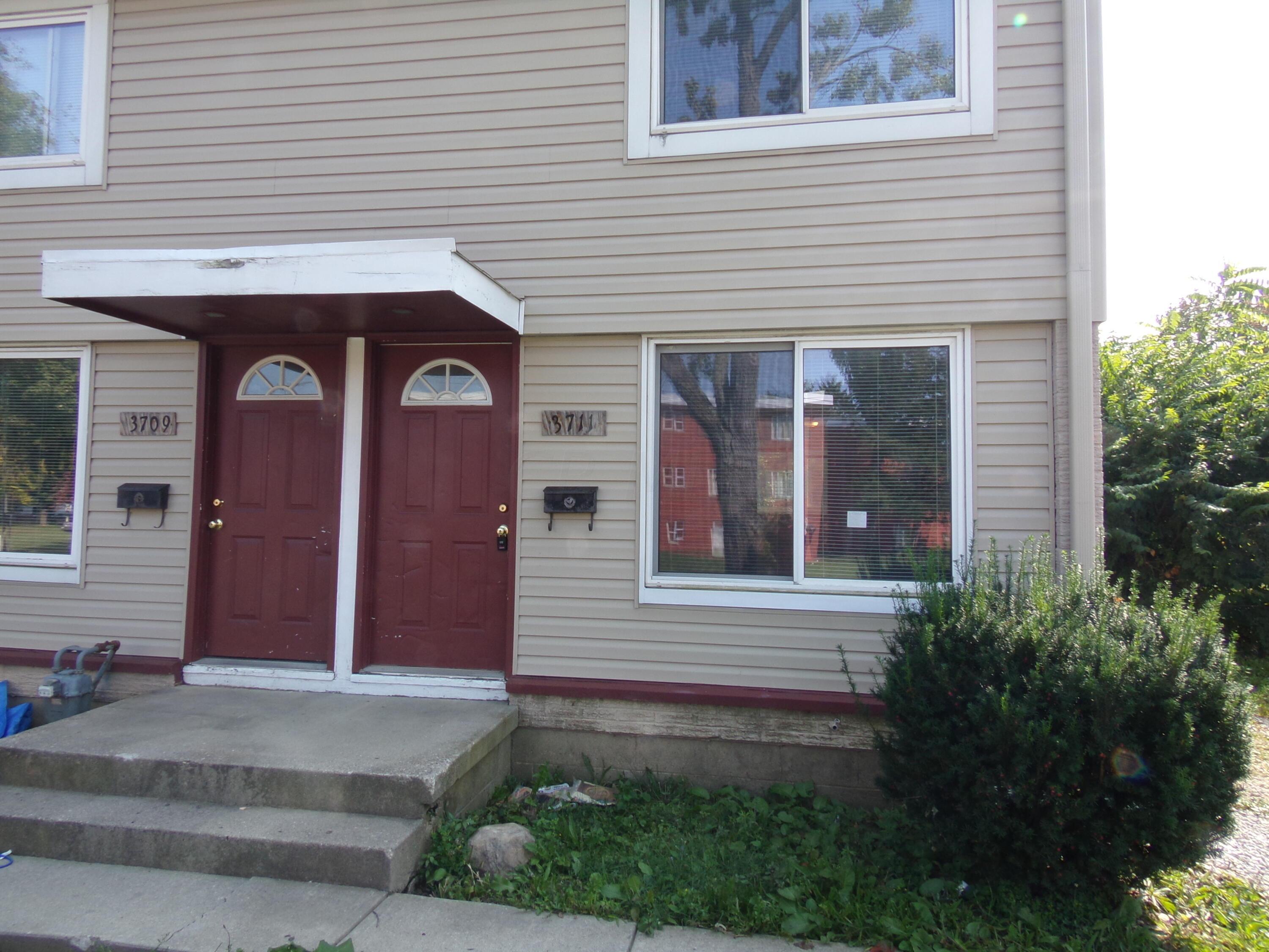 3709 Briggs Road, Unit 3711 Columbus, OH 43228 - Photo 2 of 19 Unit 3711