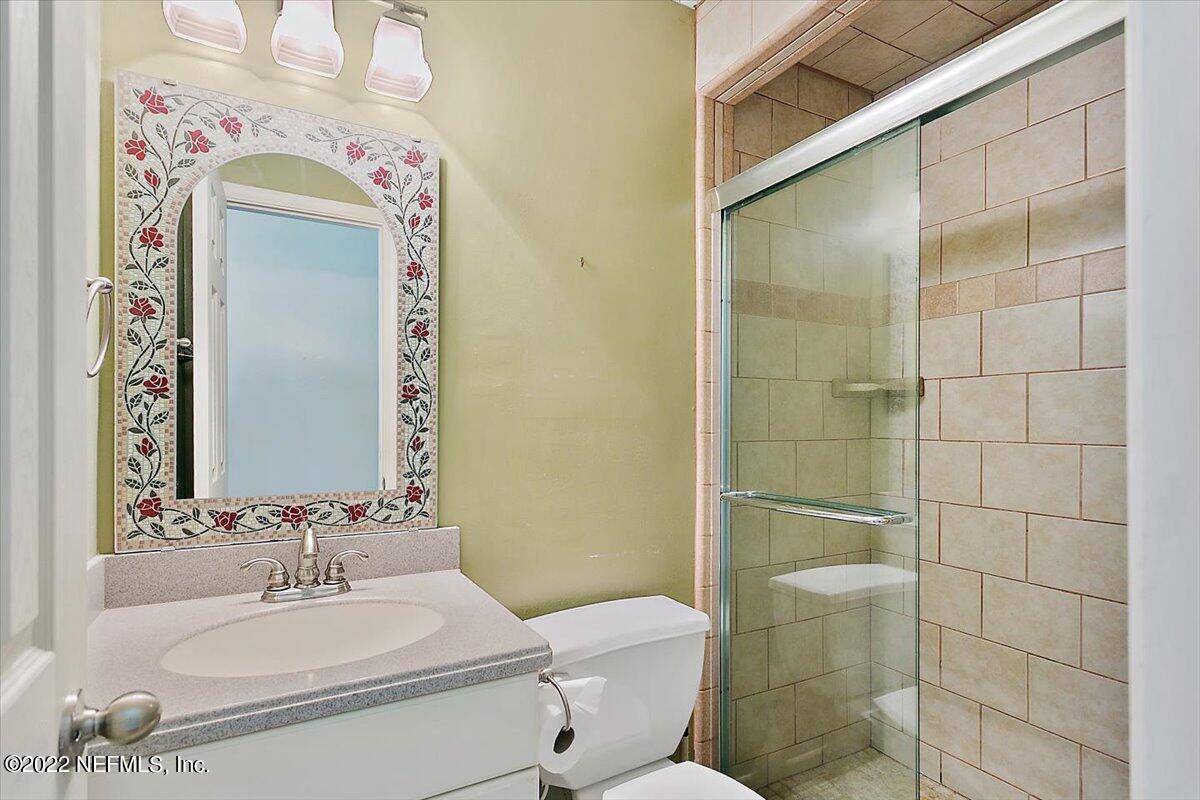 203 Foxridge Road Orange Park, FL 32065 - Photo 13 of 22 13-Bathroom