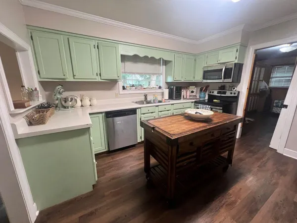 $325,000 | 10715 Northwest Judy Drive, Bristol, FL 32321