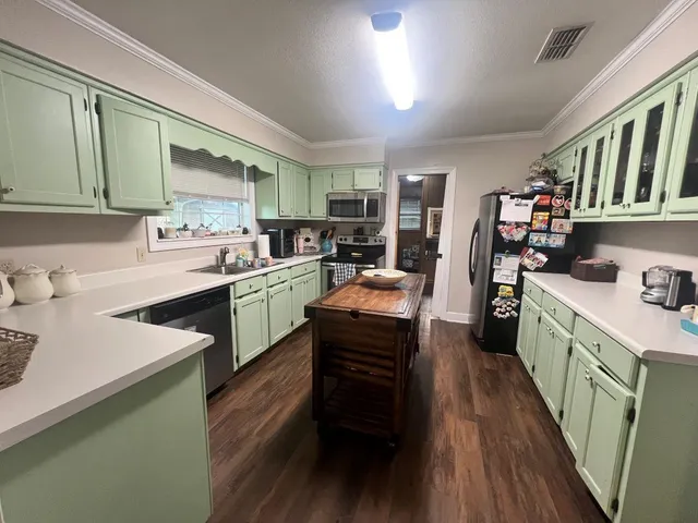 $334,000 | 10715 Northwest Judy Drive, Bristol, FL 32321