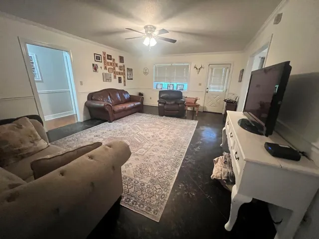 $334,000 | 10715 Northwest Judy Drive, Bristol, FL 32321