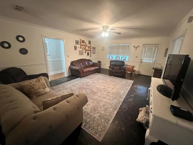 $334,000 | 10715 Northwest Judy Drive, Bristol, FL 32321