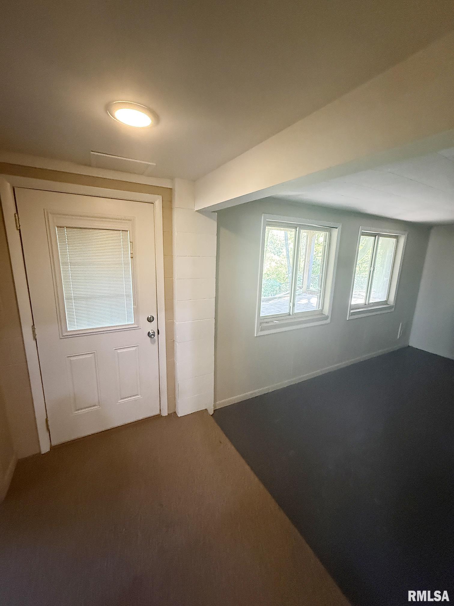 6828 North Bobolink Road Peoria, IL 61614 - Photo 24 of 31