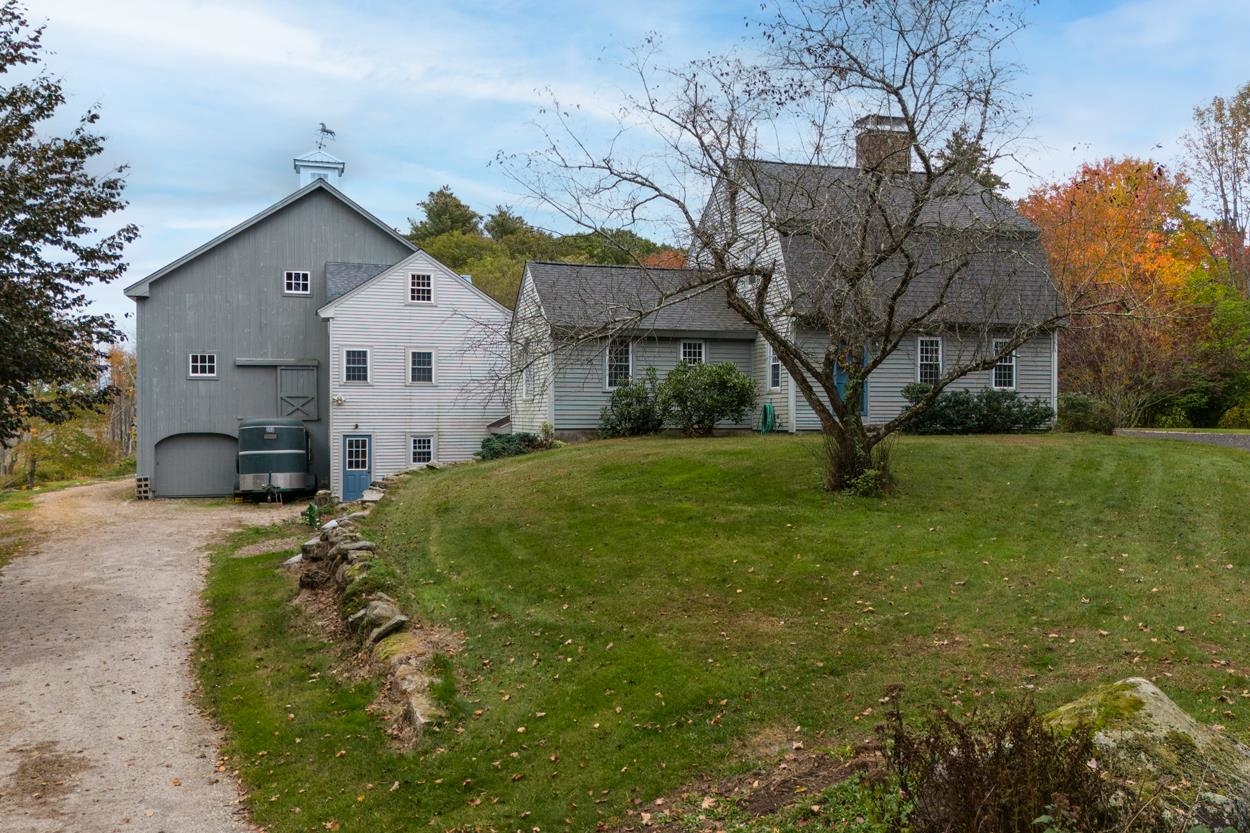 58 Chester Road Candia, NH 03034 - Photo 2 of 37