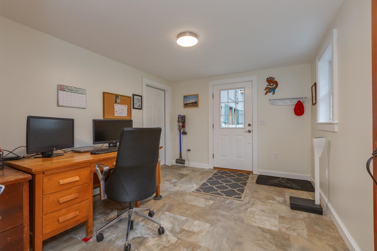 58 Chester Road Candia, NH 03034 - Photo 6 of 37