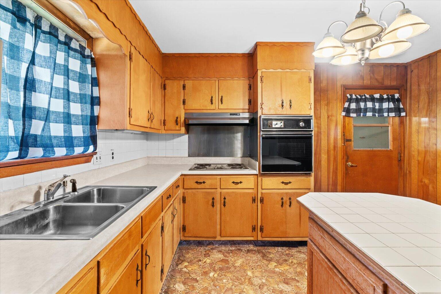5504 Cassandra Smith Road Hixson, TN 37343 - Photo 16 of 43 16