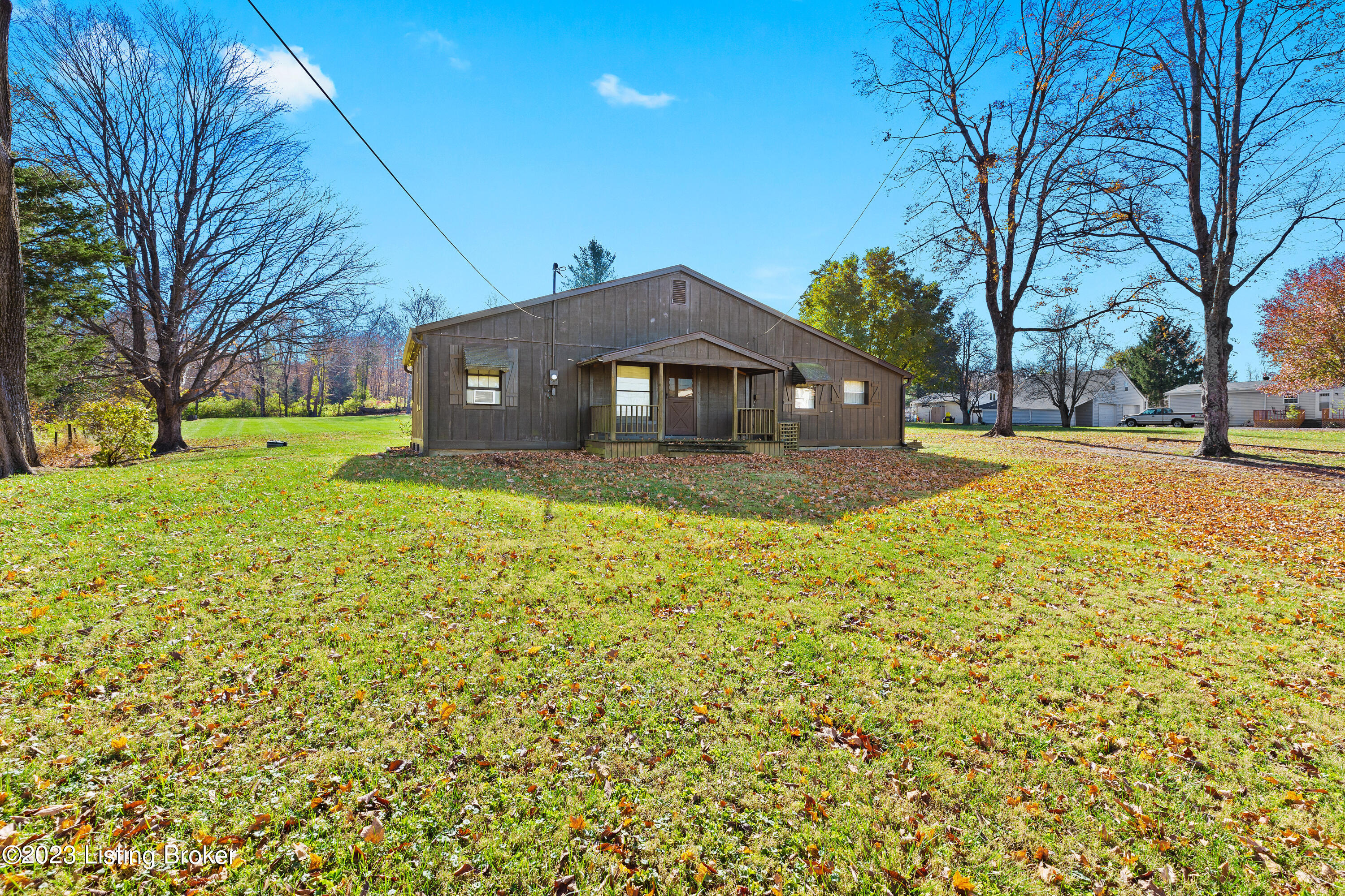 117 Rollington Road Pewee Valley, KY 40056 - Photo 29 of 32 117 Rollington Rd-3