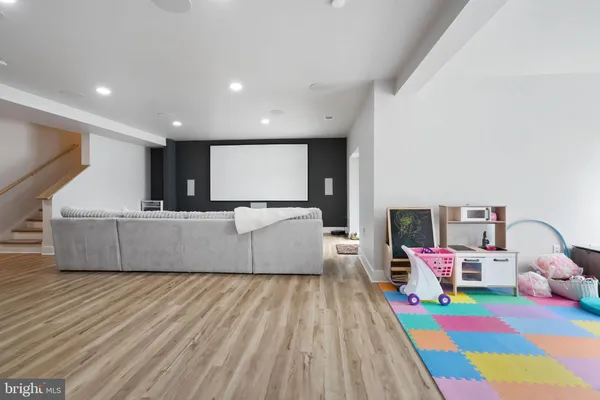 $995,000 | 18150 Marsh Pne Road, Dumfries, VA 22026