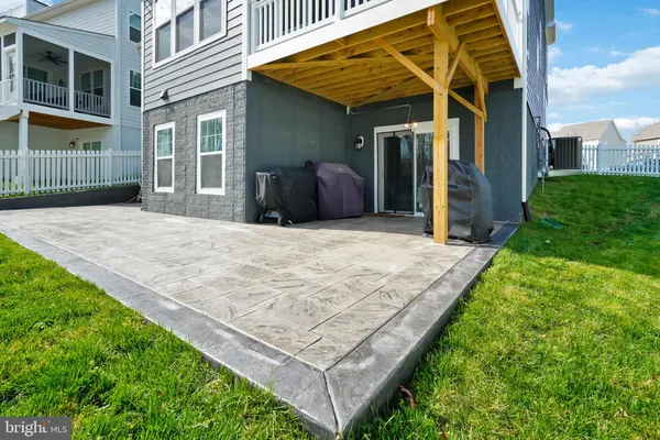 $995,000 | 18150 Marsh Pne Road, Dumfries, VA 22026