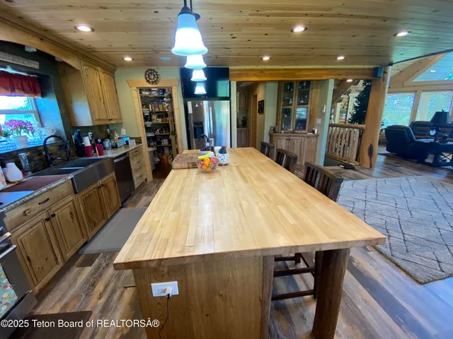 $1,999,990 | 79 Auburn Forest Road, Afton, WY 83110