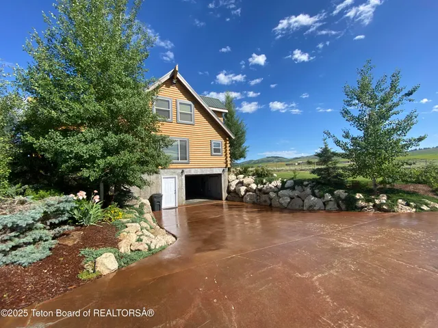 $1,999,990 | 79 Auburn Forest Road, Afton, WY 83110