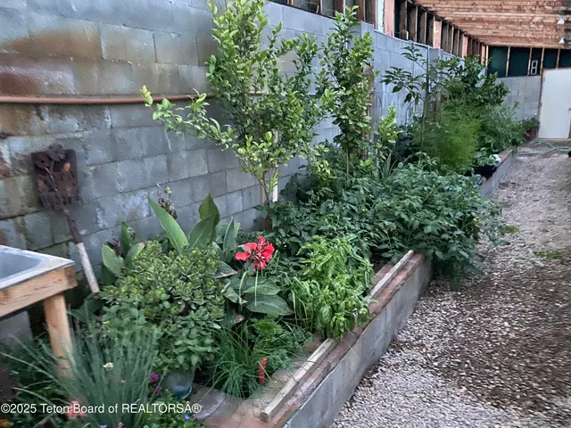 $1,999,990 | 79 Auburn Forest Road, Afton, WY 83110