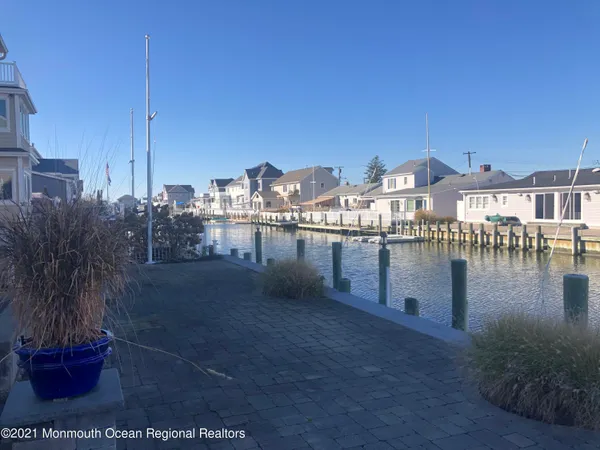 $3,700 | 304 Cutter Lane, Mantoloking, NJ 08738