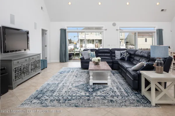 $3,700 | 304 Cutter Lane, Mantoloking, NJ 08738