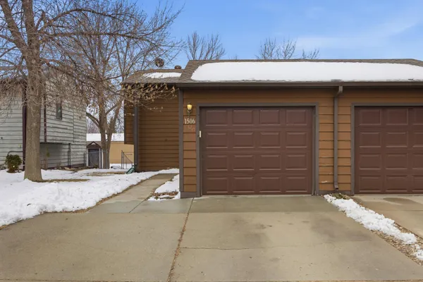 $214,900 | 1506 27th Avenue South, Fargo, ND 58103