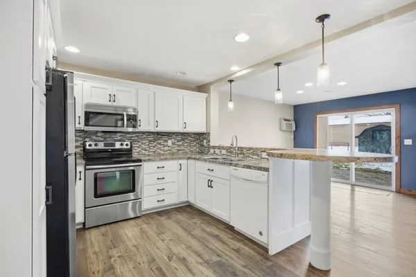 $214,900 | 1506 27th Avenue South, Fargo, ND 58103