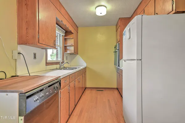 $215,000 | 133 Fairfax Road, Kingsport, TN 37660