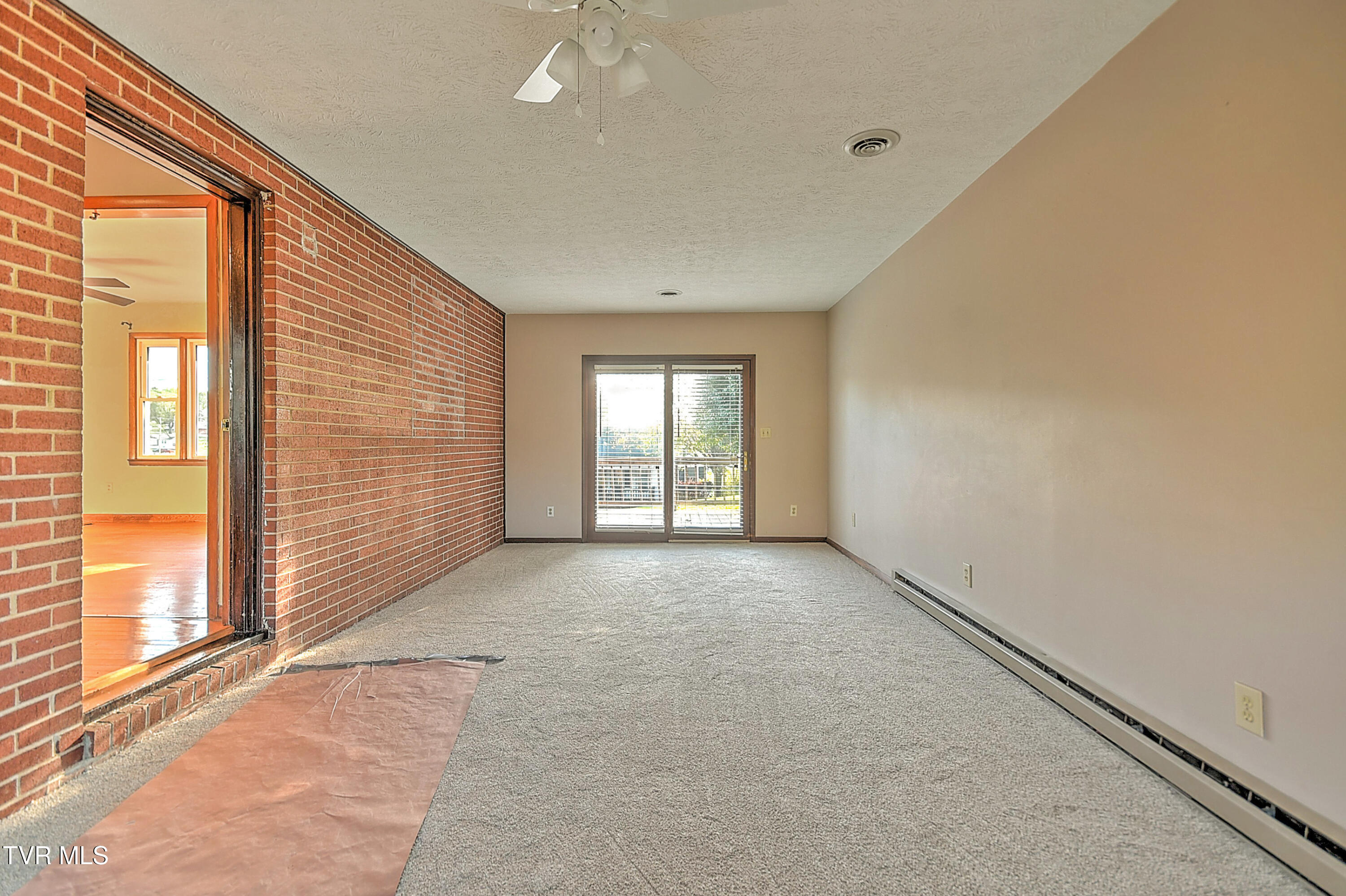 133 Fairfax Road Kingsport, TN 37660 - Photo 16 of 41 133 Fairfax JT-17