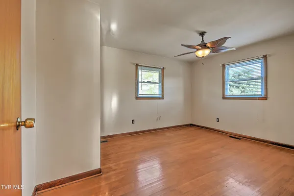 $215,000 | 133 Fairfax Road, Kingsport, TN 37660
