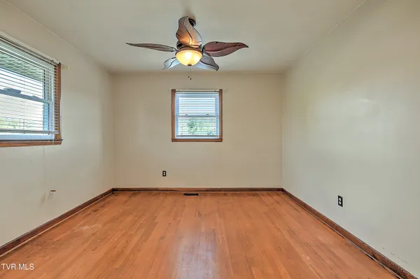 $215,000 | 133 Fairfax Road, Kingsport, TN 37660