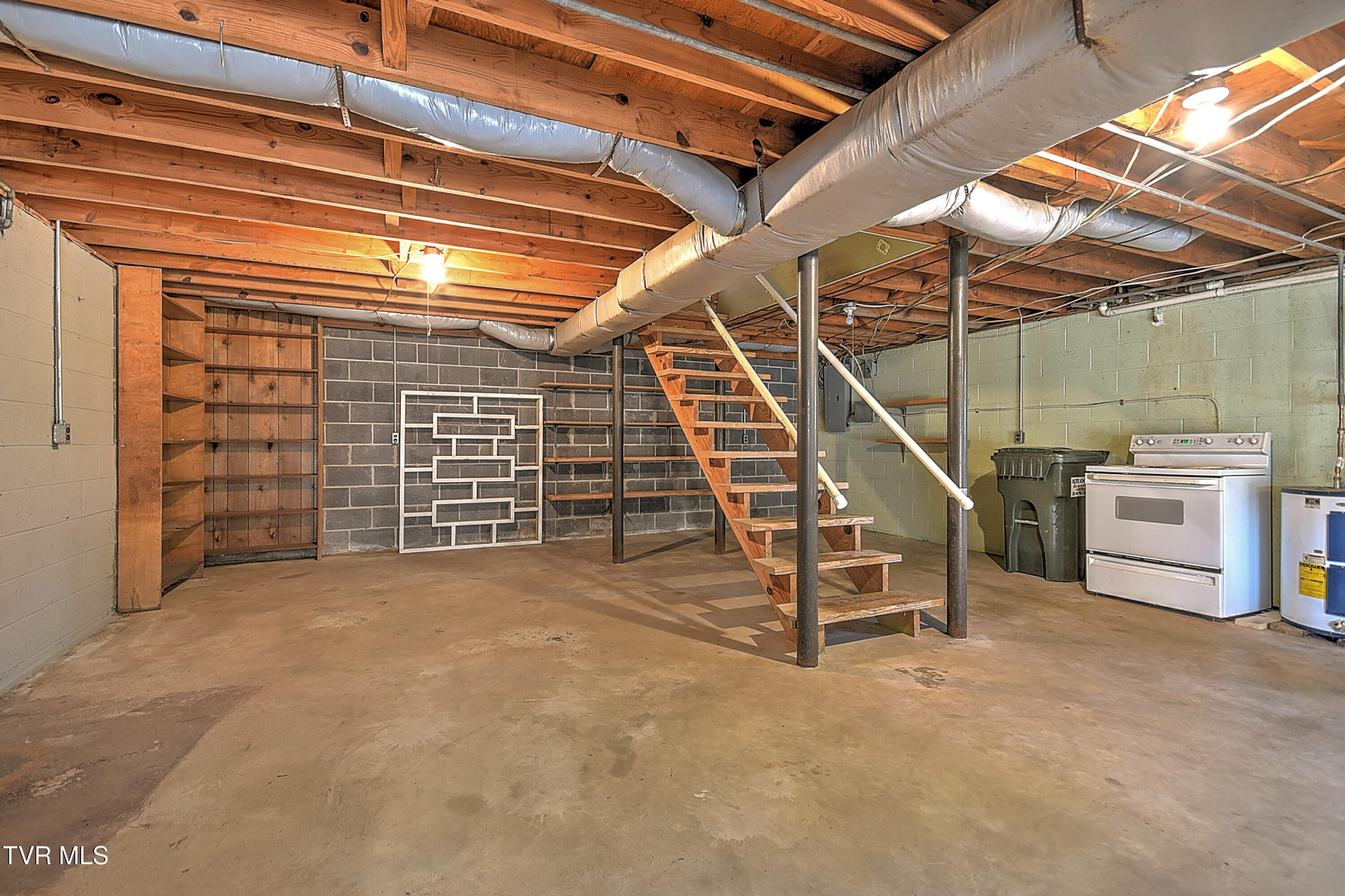 133 Fairfax Road Kingsport, TN 37660 - Photo 30 of 41 133 Fairfax JT-31