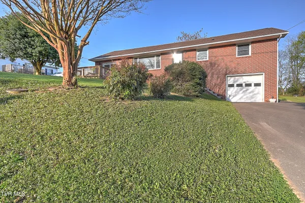 $215,000 | 133 Fairfax Road, Kingsport, TN 37660