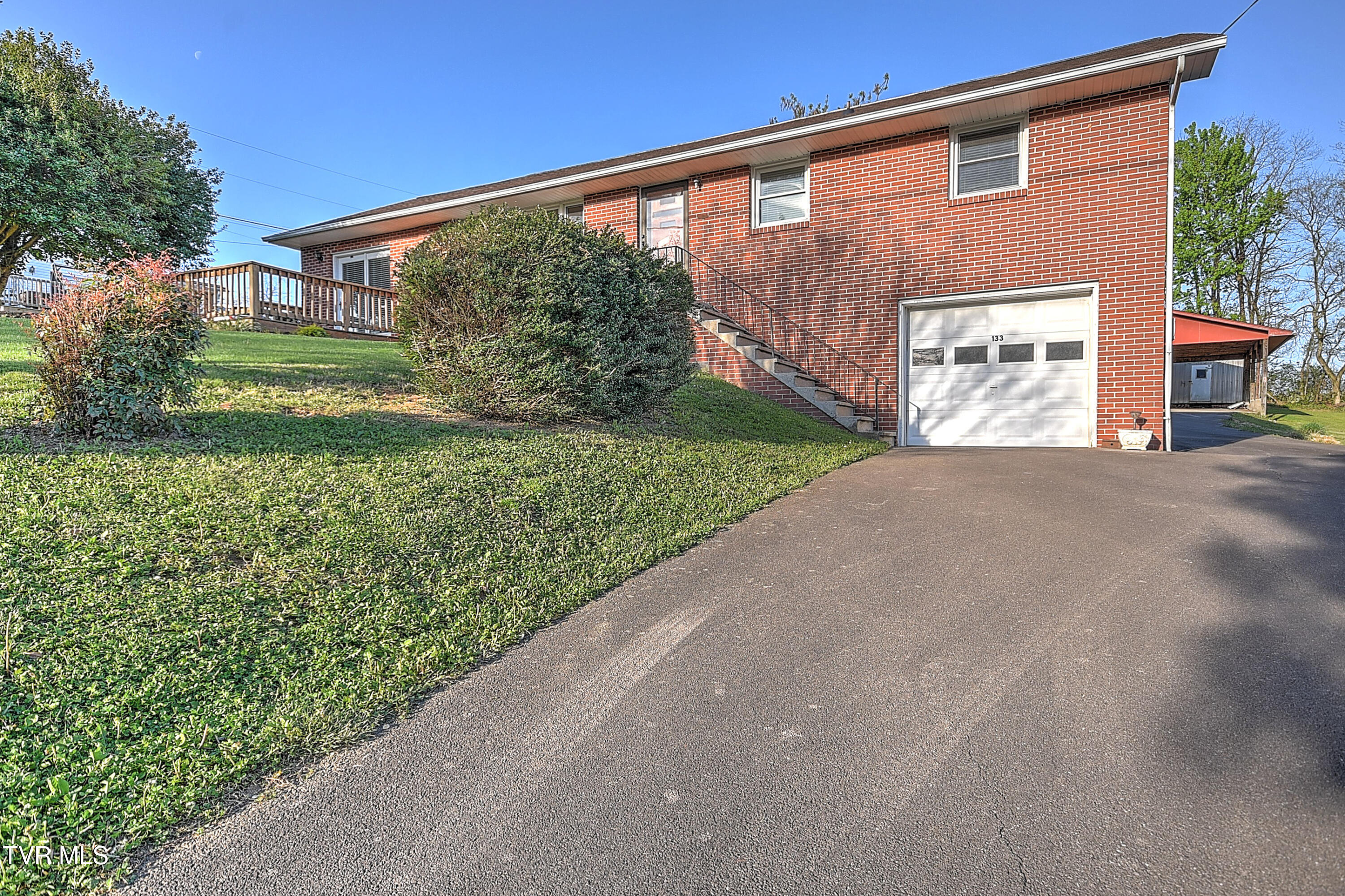 133 Fairfax Road Kingsport, TN 37660 - Photo 36 of 41 133 Fairfax JT-2