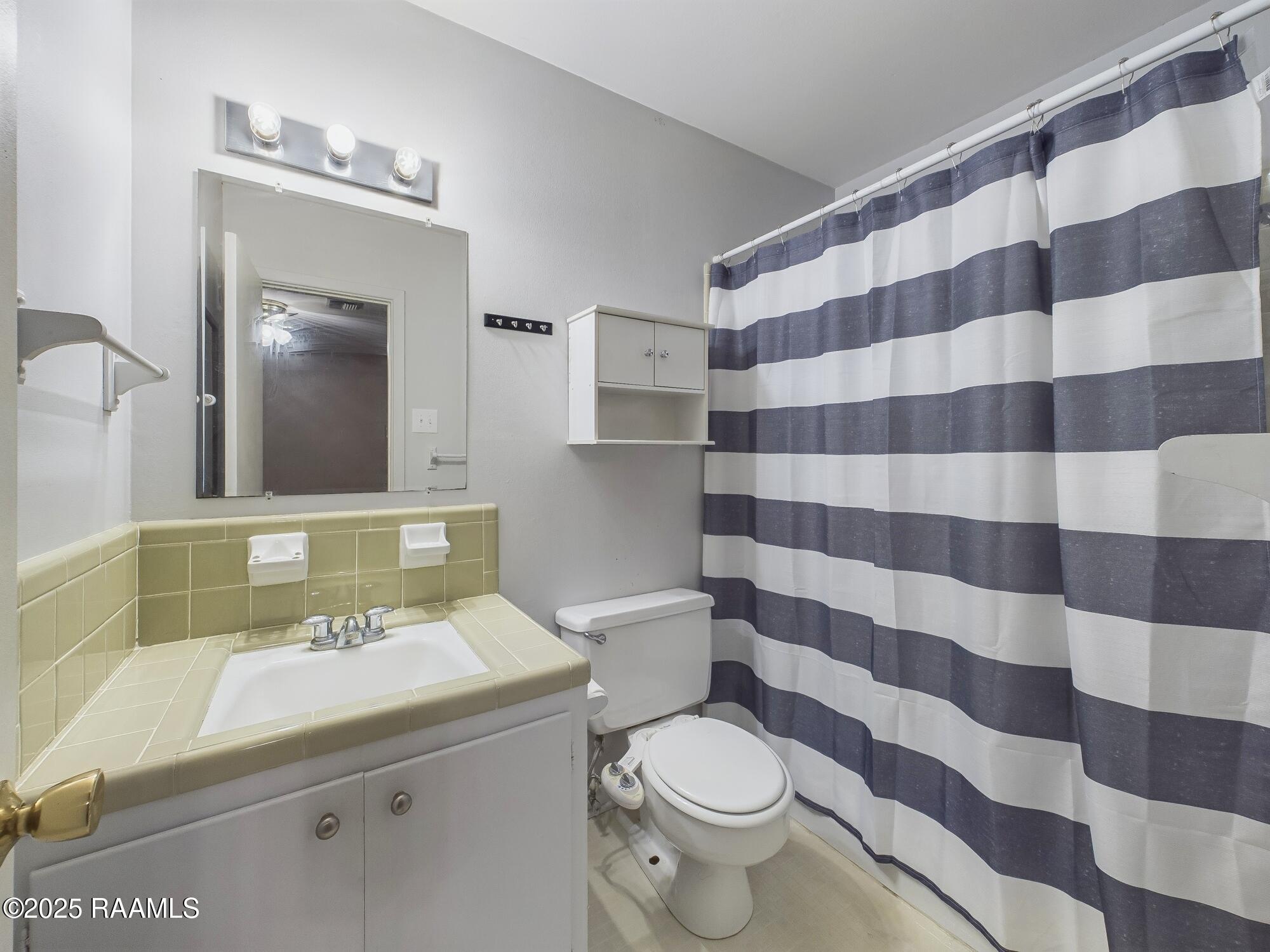 107 Brigante Place Lafayette, LA 70508 - Photo 20 of 25 CAM04252G0-PR0058-STILL021